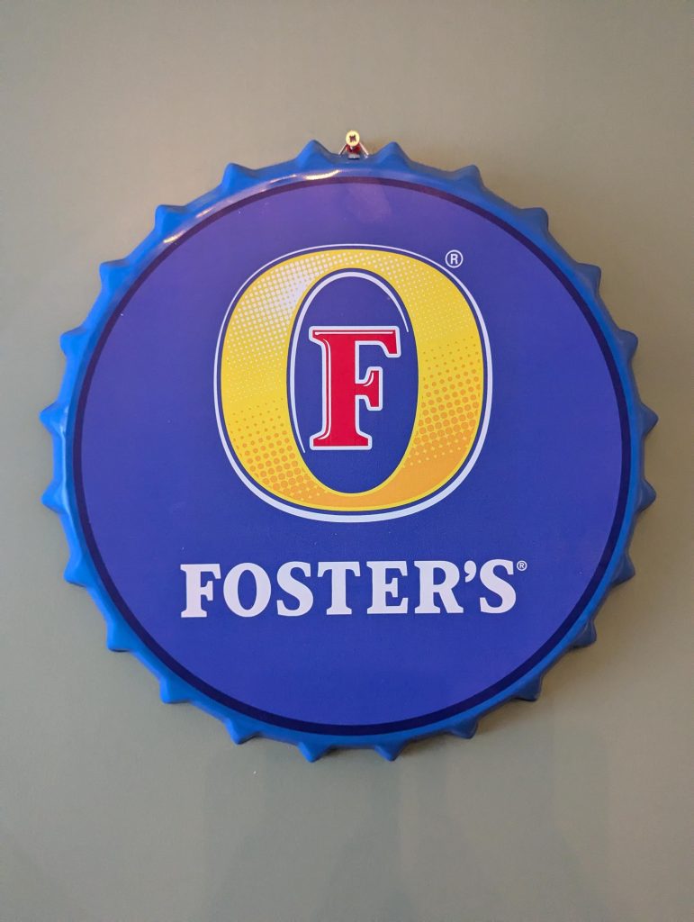 Foster's fosters metal bottle top large 35cm Bar Signs Pub Man Cave Wall Sign  Circle Plaques bottle cap