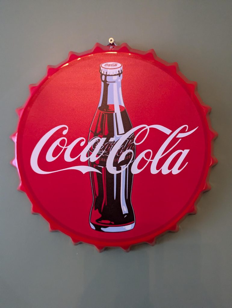 Coca Cola metal bottle top large 35cm Bar Signs Pub Man Cave Wall Sign  Circle Plaques bottle cap